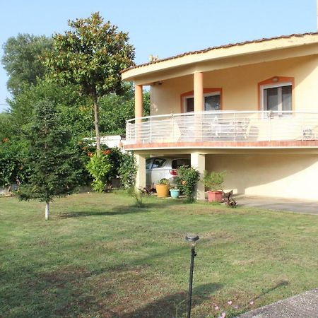 Maria'S Guesthouse Keramoti  Bagian luar foto