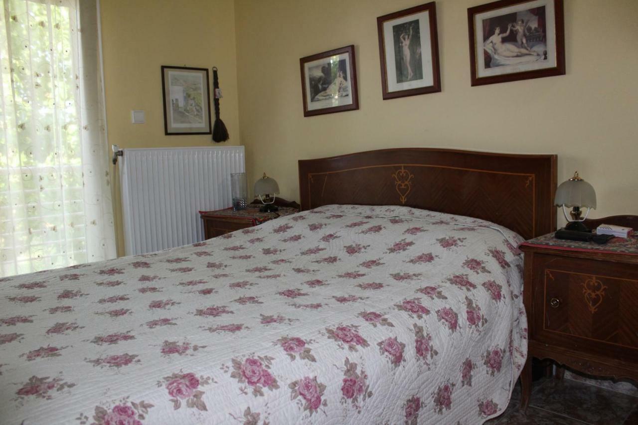 Maria'S Guesthouse Keramoti  Bagian luar foto
